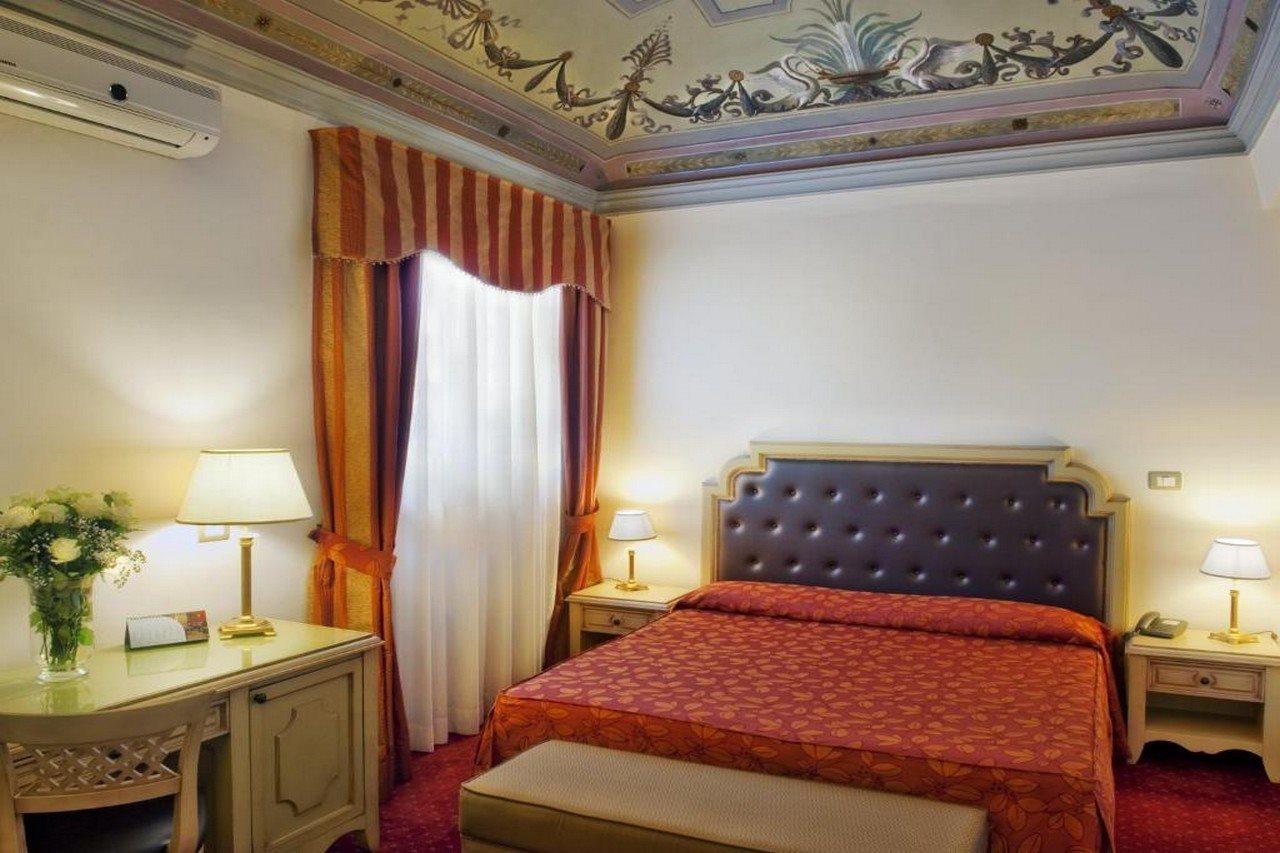 Hotel Manganelli Palace Catânia